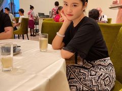 -沙龙酒家