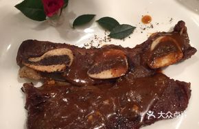 Moonlit Beef Ribs