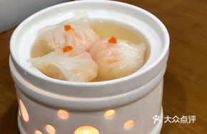 Ginseng Soup Steamed Shrimp Dumplings