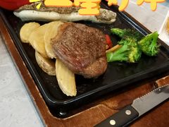 烤海鲈鱼·牛排拼盘-必胜客(大观天地店)