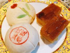 孙尼额芬白糕-富华斋饽饽铺·宫廷糕点·伴手礼(护国新天地店)