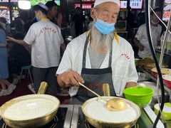 -正宁路小吃夜市
