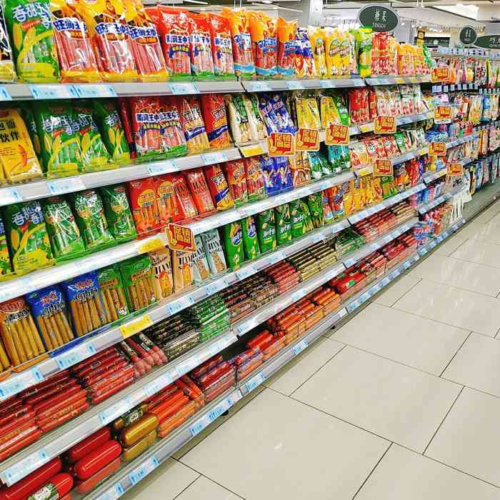 吉麦隆生活卖场(如皋店)-"店的位置很好找,在万达广场三号门,里面的.