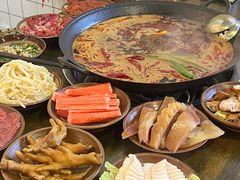 -黄潇洒老火锅(九眼桥宏济巷店)