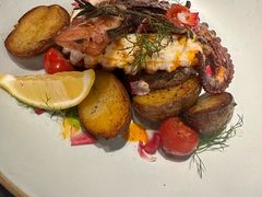 -LESCEDARS Brasserie Bistro香柏树