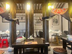 -聚汇三少·龙虾·中餐厅(莫邪路新天地店)