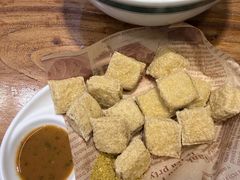 -云阿蛮云南生烫牛肉米线(奉贤路店)