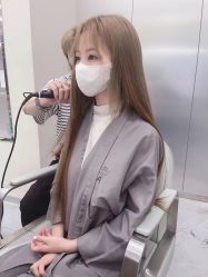 -PE SALON