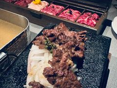 -左庭右院鲜牛肉火锅黑金店(陆家嘴中心店)