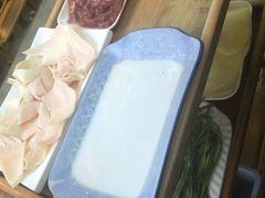 -周记全牛油火锅