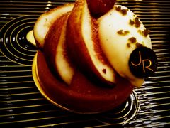 -Salon de The de Joel Robuchon(外滩18号店)
