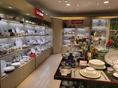 -燕莎友谊商城(亮马桥店)