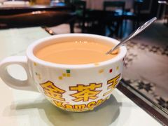 港式丝袜奶茶-雍哲港式餐厅(现代广场店)