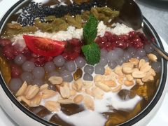 -姚姚酸菜鱼·金戈戈香港豉油鸡(喜荟城联名店)