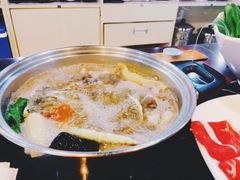 -呷哺呷哺(普陀乐购真北店)