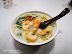 艇仔粥-禾师兄·布拉肠(一德路店)