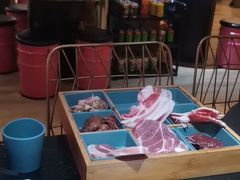 -烤路里·韩国品质自助烤肉(石路天虹4号店)