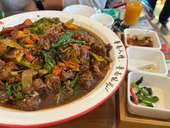 -鲁南仔·滕州炒鸡(经三路店)