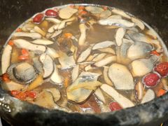 -蘑界·野生菌火锅(深业上城店)