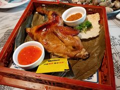 荷香烤鸡王-客官 · 江南小菜馆(长风大悦城店)