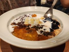 -RUXU入续糖水铺与包(卓悦中心店)