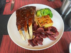 -WOLFGANG PUCK KITCHEN & BAR(迪士尼小镇店)