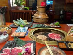 -喜牛烧肉酒场·黑金店(威高广场店)