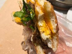 -必胜客(尹山湖歌林公园店)