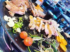 -豚豚家돈돈가韩国锅盖烤肉(新北万达店)