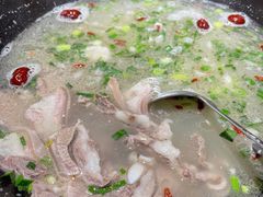 -茸梅路右拐龙虾-农家菜(松江店)