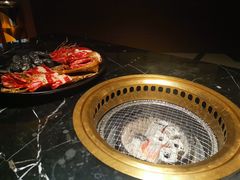 -山川小町·极番烧肉(新地假日广场店)