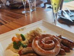 -LENBACH兰巴赫西餐啤酒坊(大连东港店)