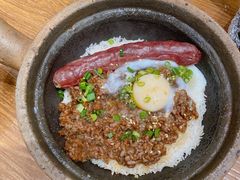 窝蛋牛肉饼煲仔饭-红星光发煲仔饭(文海店)