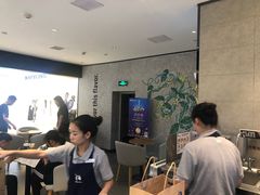 -瑞幸咖啡(国贸商场店)