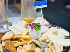 -一朵菌·野生菌探索家火锅(南亚店)
