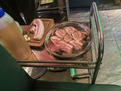 -唯成•韩国炭火烤肉 유성고기