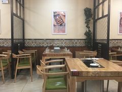 -洪忠涮烤王(嵩山路店)