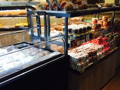 面包甜点陈列柜-85度C(苏州石路店)