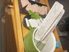-二荆条·蜀鲜汇城市森林火锅