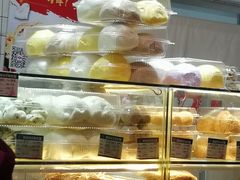 -白玉兰食品甜凤店(合生汇店)