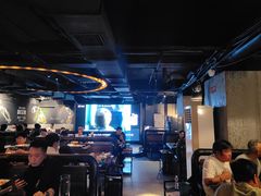 -麦凯伦烧烤·精酿超级工厂店(金桥总店)