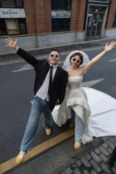 -MAO亲爱的猫婚纱摄影工作室