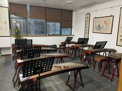 -秦汉胡同书法国画古筝围棋书院(漕宝日月光分馆)