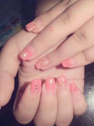 -EMILY艾枚莉美甲美睫·美颜·现磨咖啡