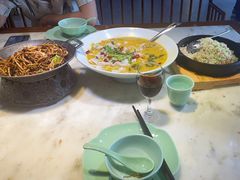 -大城小院饭店(博隆广场虹桥店)