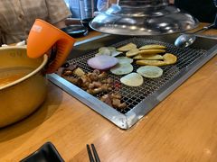 雪花牛肉-肉甲韩国木炭烤肉(新壹街1店)