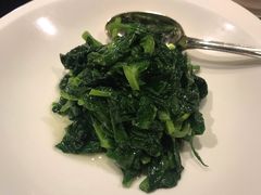 五粮液炒豆苗-北京四季酒店·采逸轩