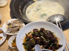 -陈大锅·岳阳鱼馆·地道岳阳菜(美食街店)