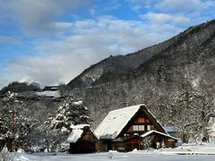 -白川乡与五箇山的合掌构造村落