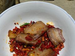 -老湖南民间菜·牛肉十八炒(花都店)